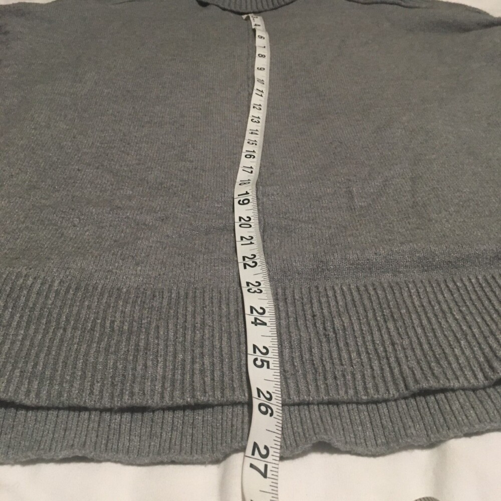 ✨️3 For $20✨️  Women M gray turtleneck long sweater Oversize CoastalGrandma 90s - Picture 7 of 8